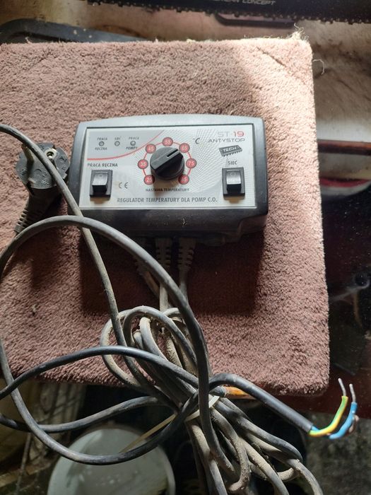 Regulator temperatury c.o.