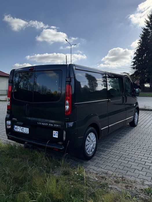 Opel Vivaro Double Cabine L2