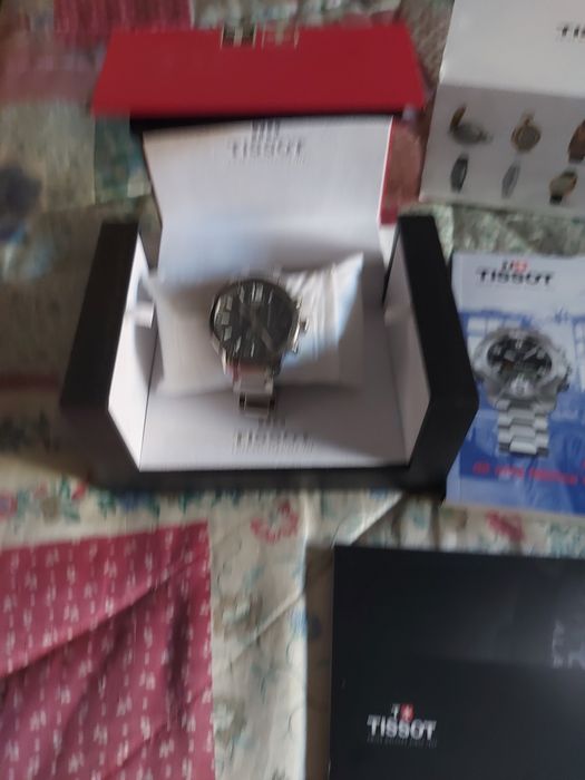 1 relógio tissot quickster novo sem estrear muito bonito estão sempre na moda