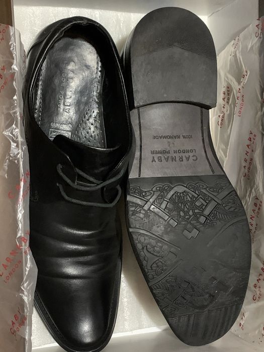 Італійські чоловічі шкіряні туфлі від бренду Carnaby London Power