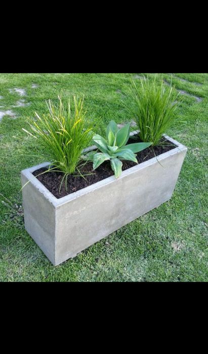 Кашпо бетонное. 300х900х360 мм. Для улицы, сада, офиса.