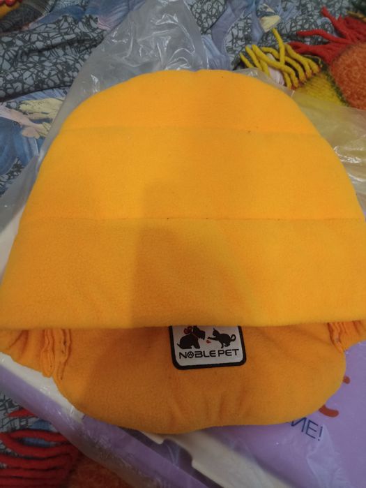 Ліжанка для маленьких собачек чи цуценят