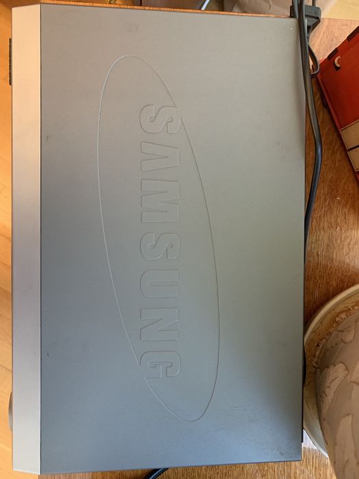 DVD плеєр/Відео магнітофон