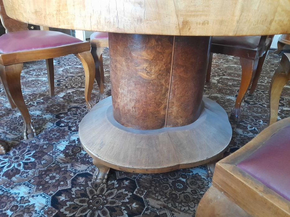 Уникальный антикварный мебельный столовый гарнитур