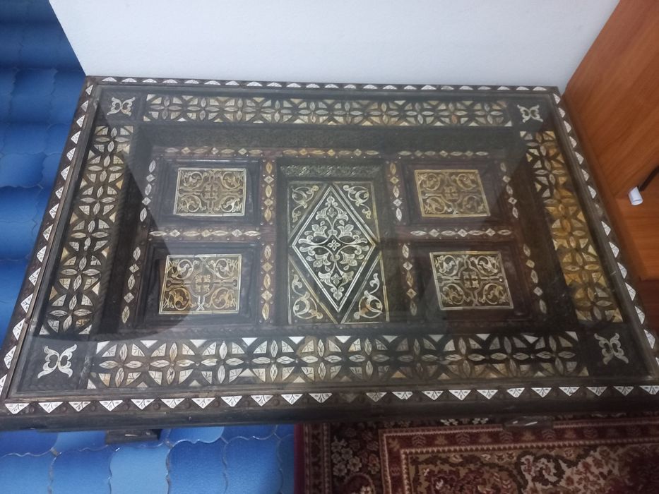 Mesa estilo árabe