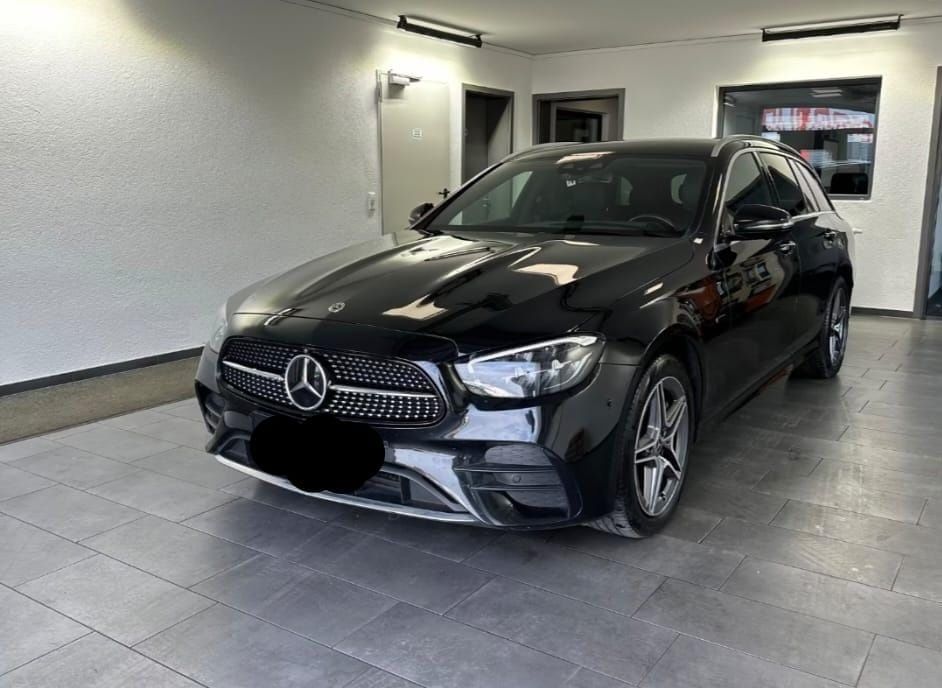 Mercedes E 300 DE plugin