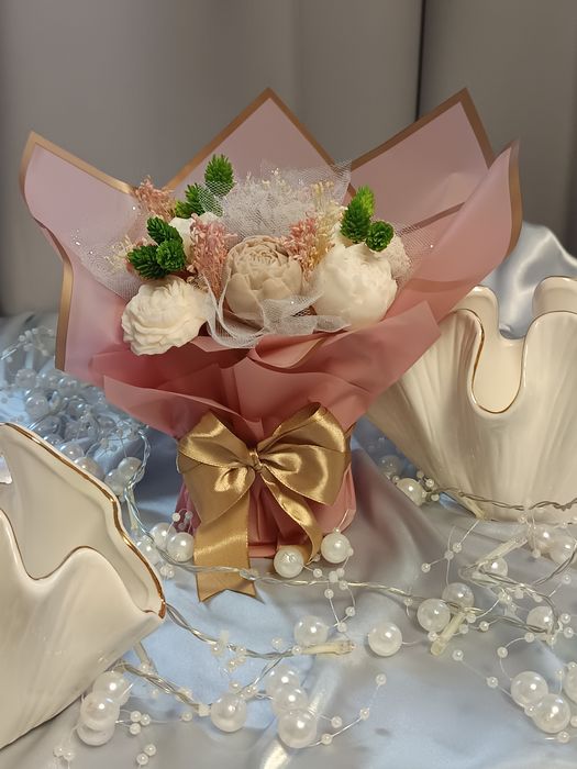 Bukiet z wosku sojowego