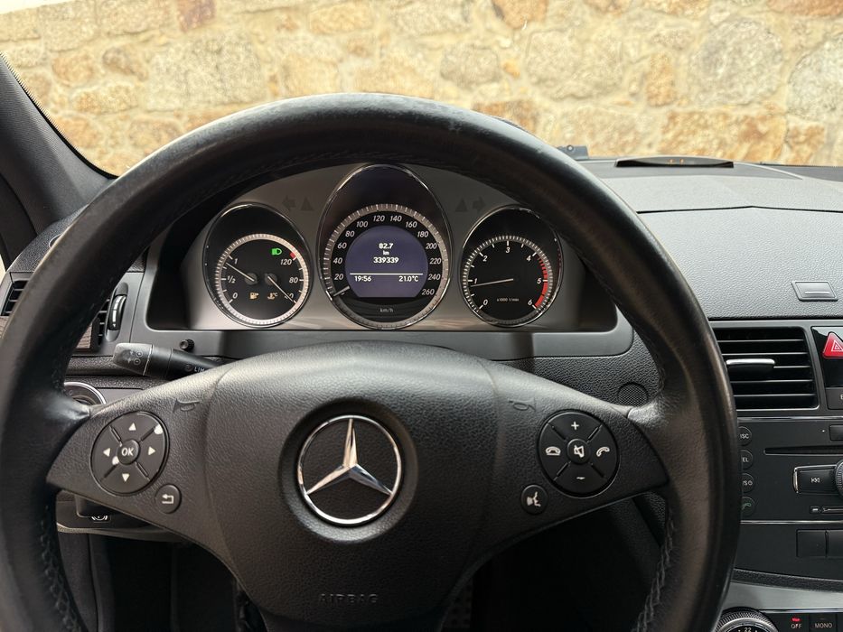 Mercedes-Benz C 220 CDI AMG