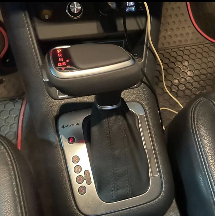 Ручка АКПП з підсвіткою Audi / Volkswagen Passat B6 CC Tiguan / Skoda