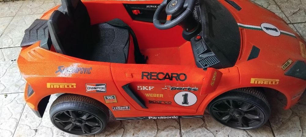 Carrinho Eléctrico para criança