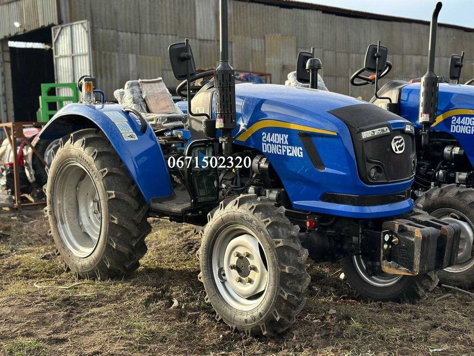 Трактор Dongfeng DF 244 DHX Шини: 6.5-16/11.2-24 Передній міст ведучий