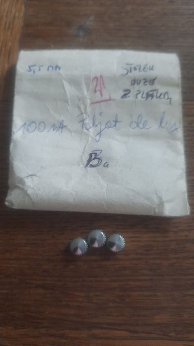 Koronki zegarkowe białe i żóte