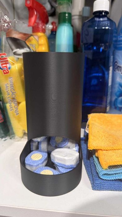 Impressão 3D personalizada em Gaia e Porto / peças simples, suportes e organizadores