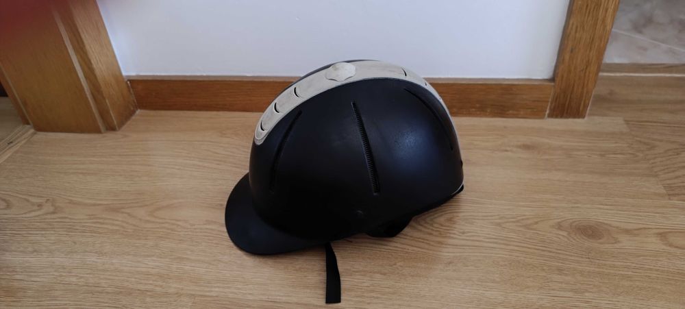 Capacete de equitação