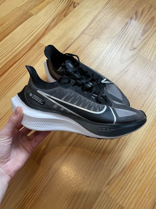 Оригінал! Кросівки Nike zoom gravity