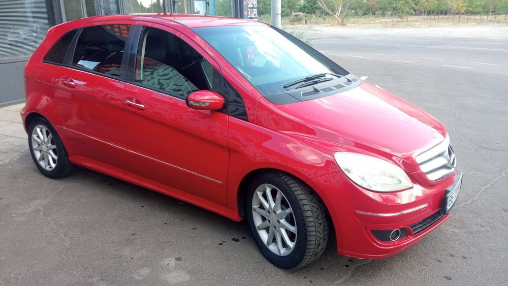 Аренда авто Mercedes B170 (бензин) под такси