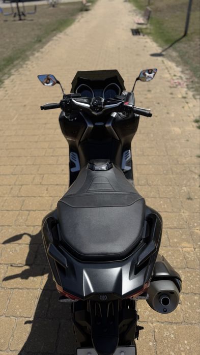 Tmax 530 DX 2019  15 mil Km