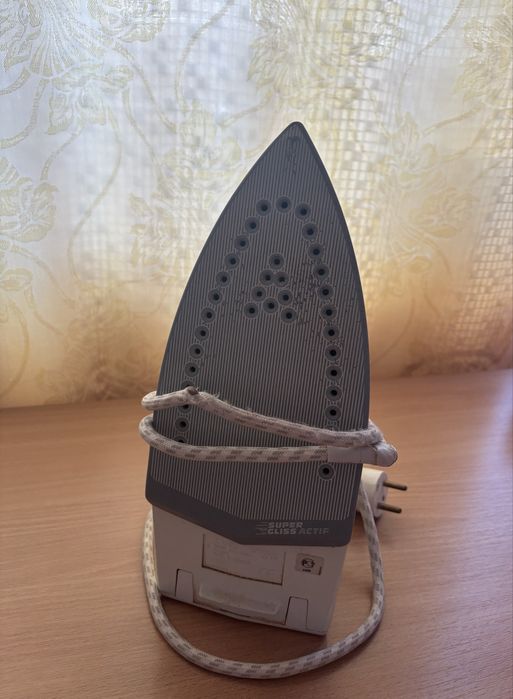 Неробоча праска Tefal 100