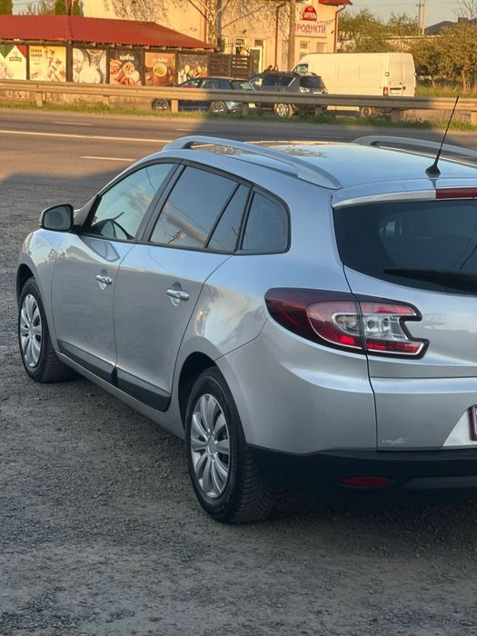 Renault Megan 2009 1.6мпі