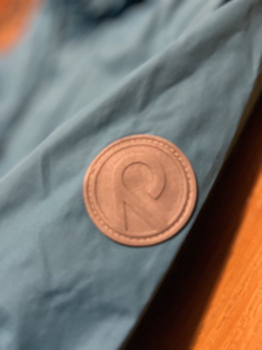 Курточка (ветровка