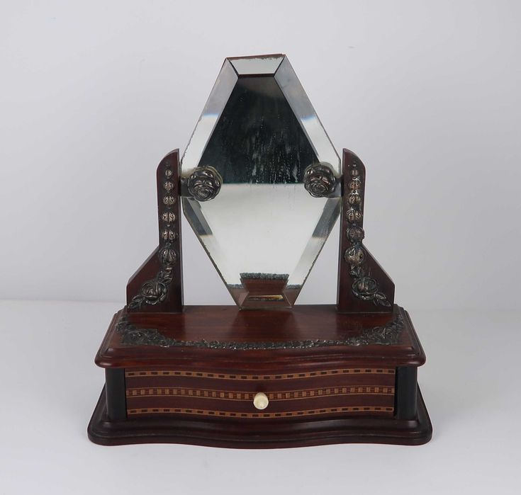 Toucador de mesa em madeira e prata Séc. XIX/XX