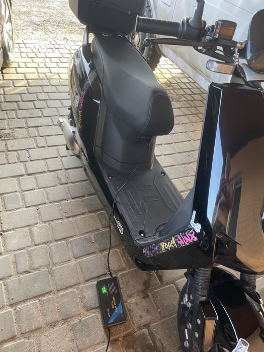 Електроскутер потужність 2000W