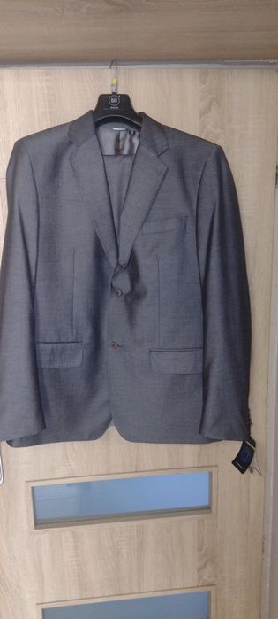 Nowy garnitur dwuczęściowy roz xl