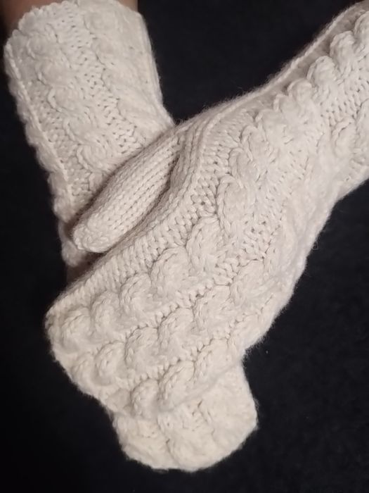 Рукавички ручной работы