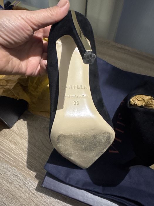 Le silla шпильки туфлі