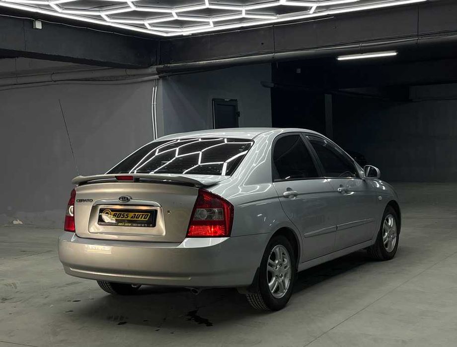Kia Cerato 2006