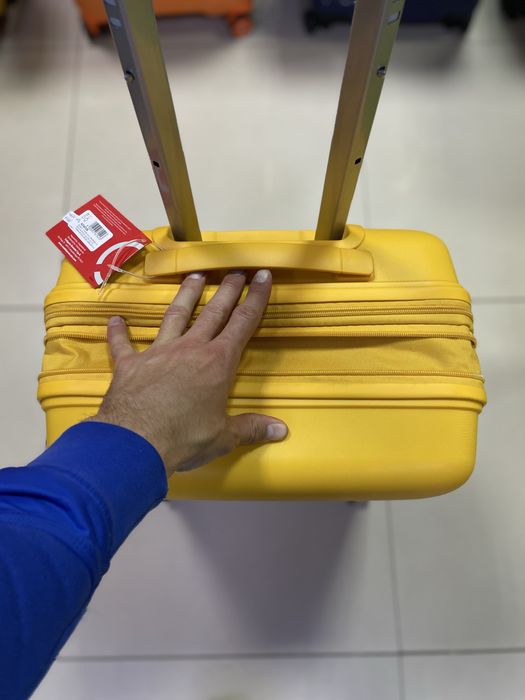 Валіза мала з розширенням MODО від Італійського виробника