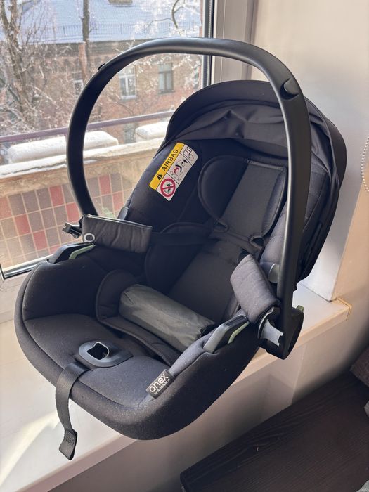 Автокрісло переноска Anex Avionaut Cosmo, Black, з фіксаторами