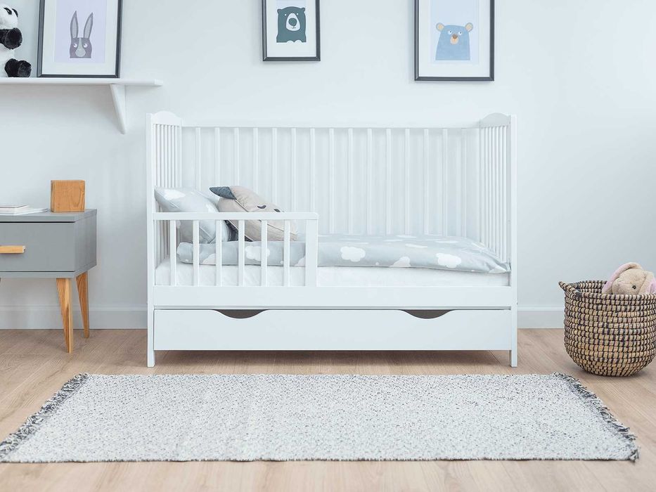 Meble Magnat Łóżeczko dziecięce sosnowe 60x120 Baby Classic białe