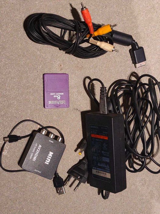 Konsola PS2 slim + 8 gier + adapter HDMI, pady, karta
