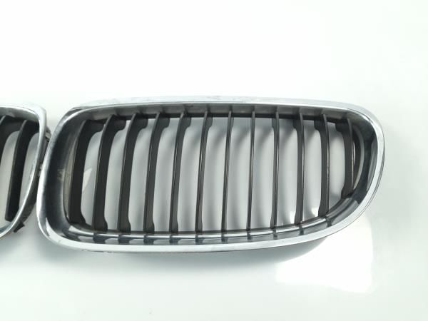 Grelha frente BMW 3 (E90)