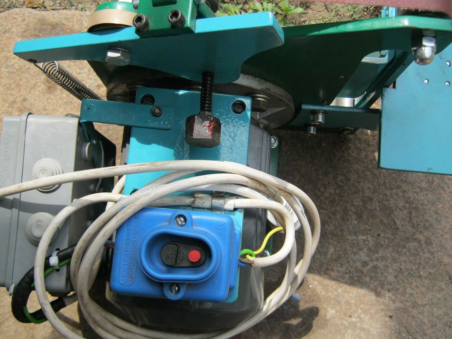 Ленточный гриндер