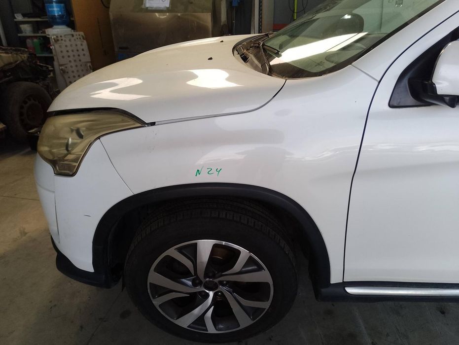 Guarda-Lamas Frente Esquerdo Citroen C4 Aircross