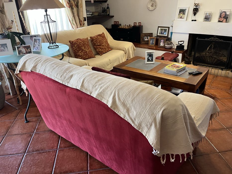 Sofá Vermelho Chateau D'ax