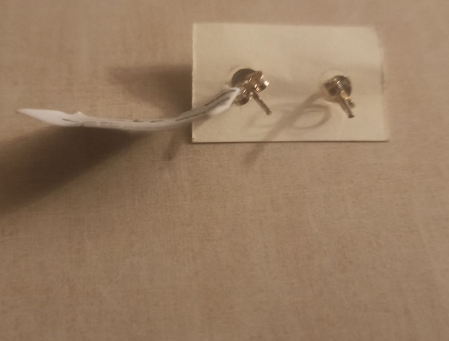 Srebrne kolczyki z oczkiem