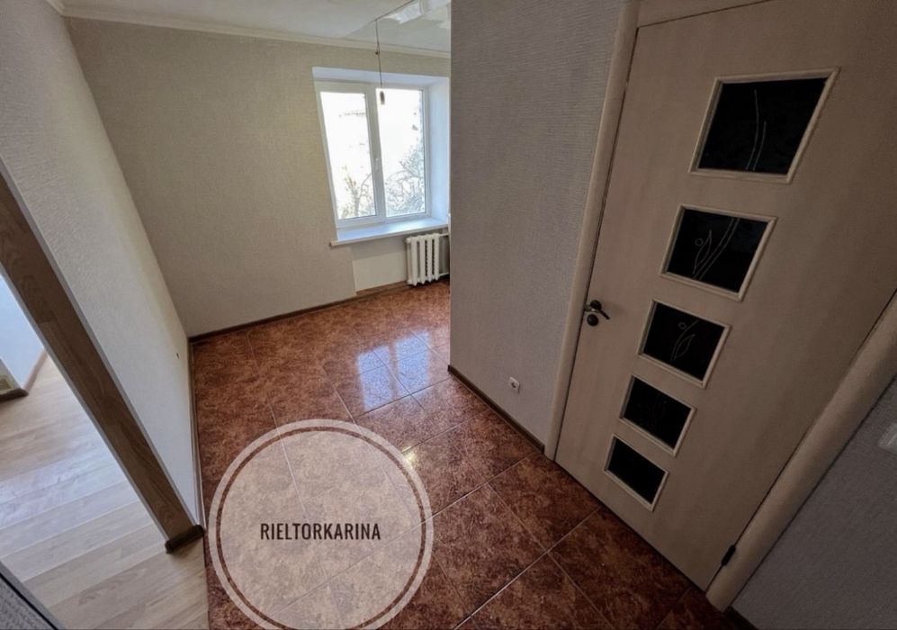 ЮТЗ/Молодогвардійська 1к квартира в продажі 4 поверх з 9