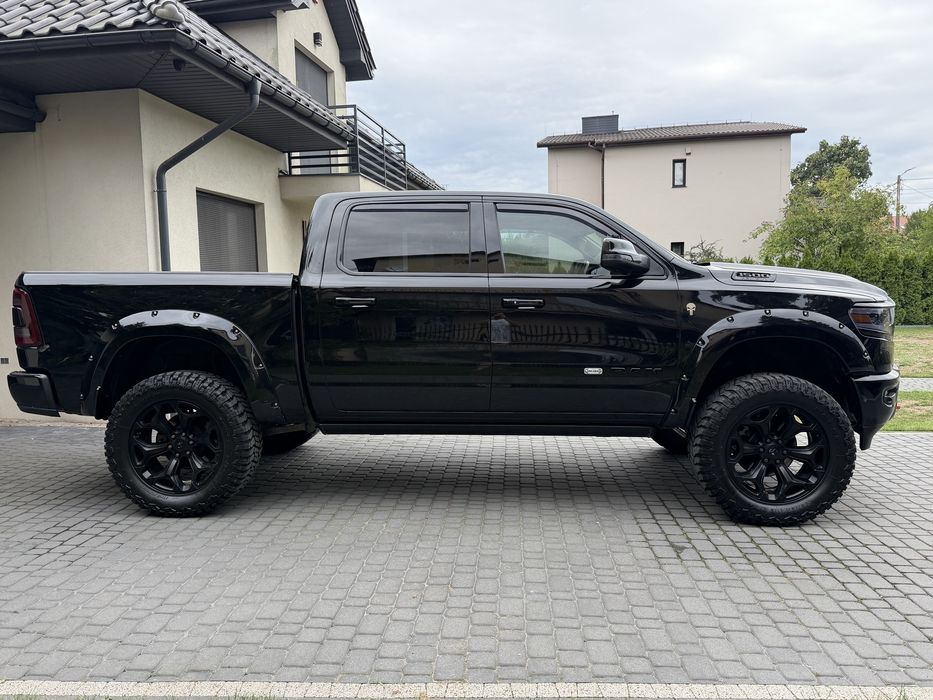 Rererwacja       Dodge Ram 1500 longhorn