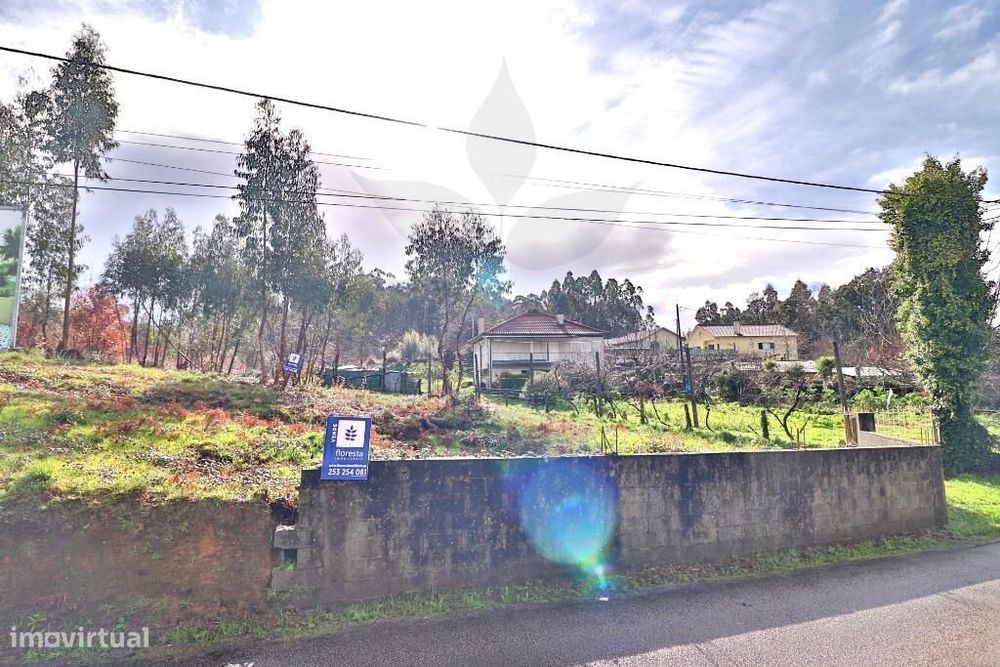 Venda Terreno com viabilidade de construção em Arcozelo, Vila Verde — Marrancos E Arcozelo, Braga