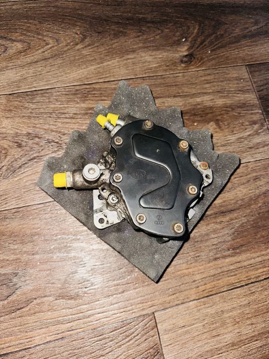 Вакуумный насос 2.5TDI тандемный VOLKSWAGEN TOUAREG 02-10