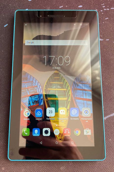 Планшет Lenovo TB3-710i