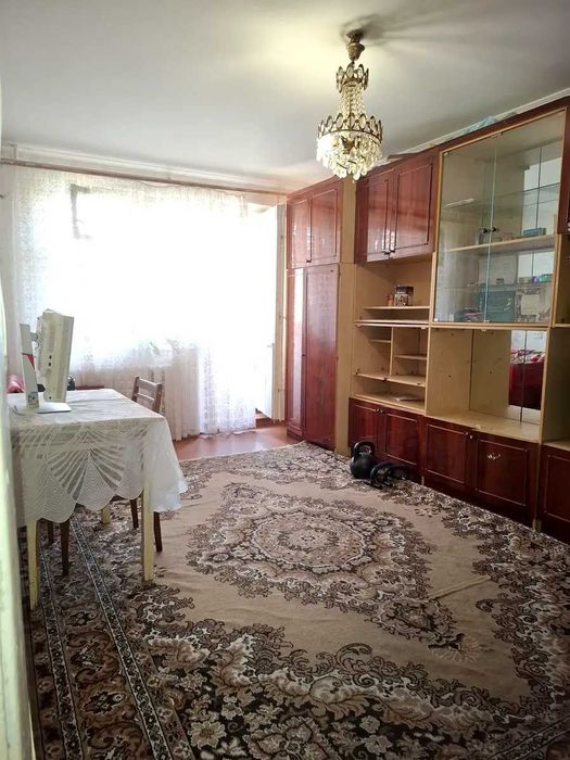 Продаж 3-кімнатної квартири | Ракове, вул. Майборського