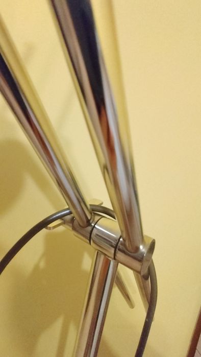 Lampa podłogowa kolor złoty