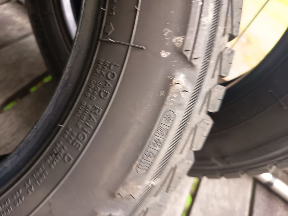 Opony do busa 205 /65 16 c sprzedam