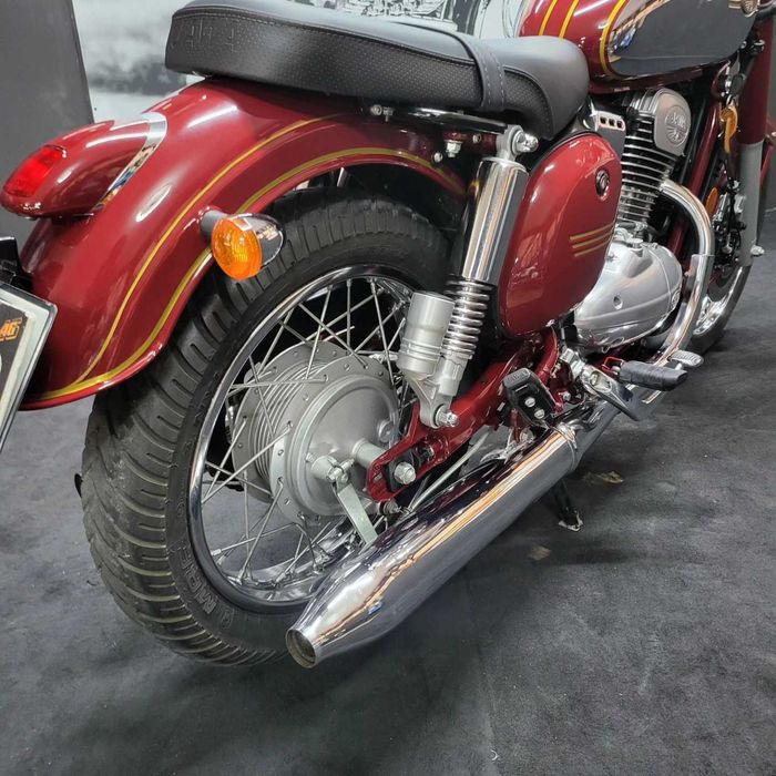 Jawa 300 cl 2020