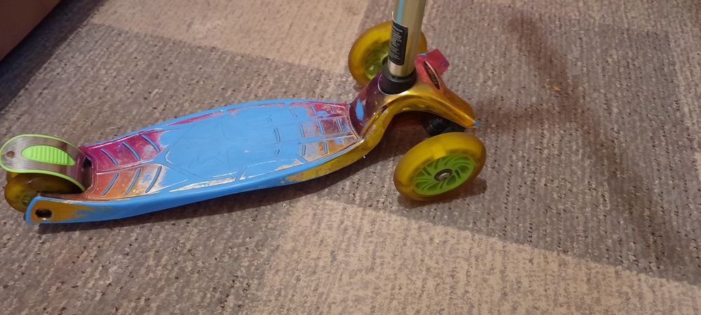 Самокат хорошем состоянии.