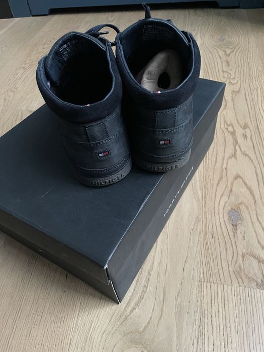 Tommy hilfiger r. 41 meskie botki trzewiki buty granatowe za kostke